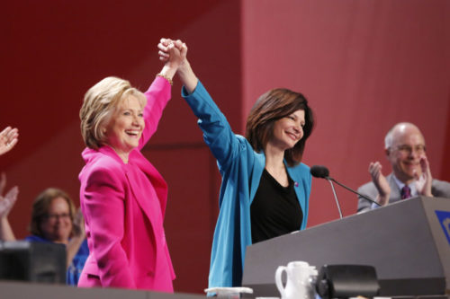  Hillary Clinton and NEA President Lily Eskelsen GarcÌa at the NEA Representative Assembly on July 5 (Scott Iskowitz/NEA)