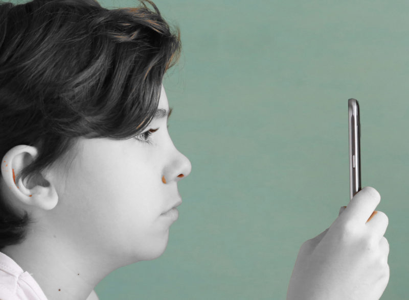 The effects of social media use on the mental health and wellbeing of college students image