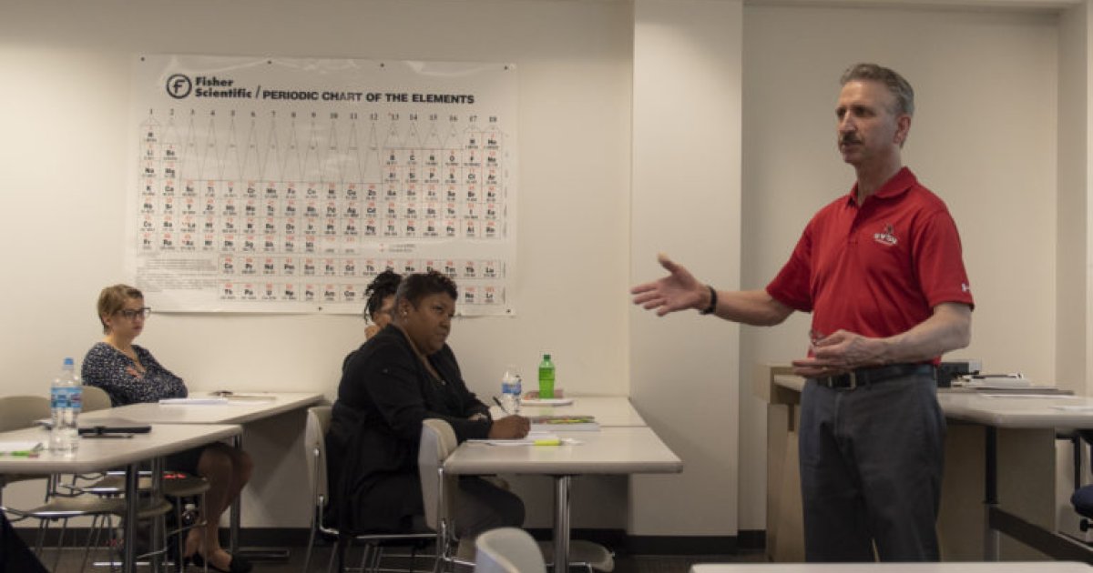 NEA Higher Educator of the Year honored by RA delegates NEA