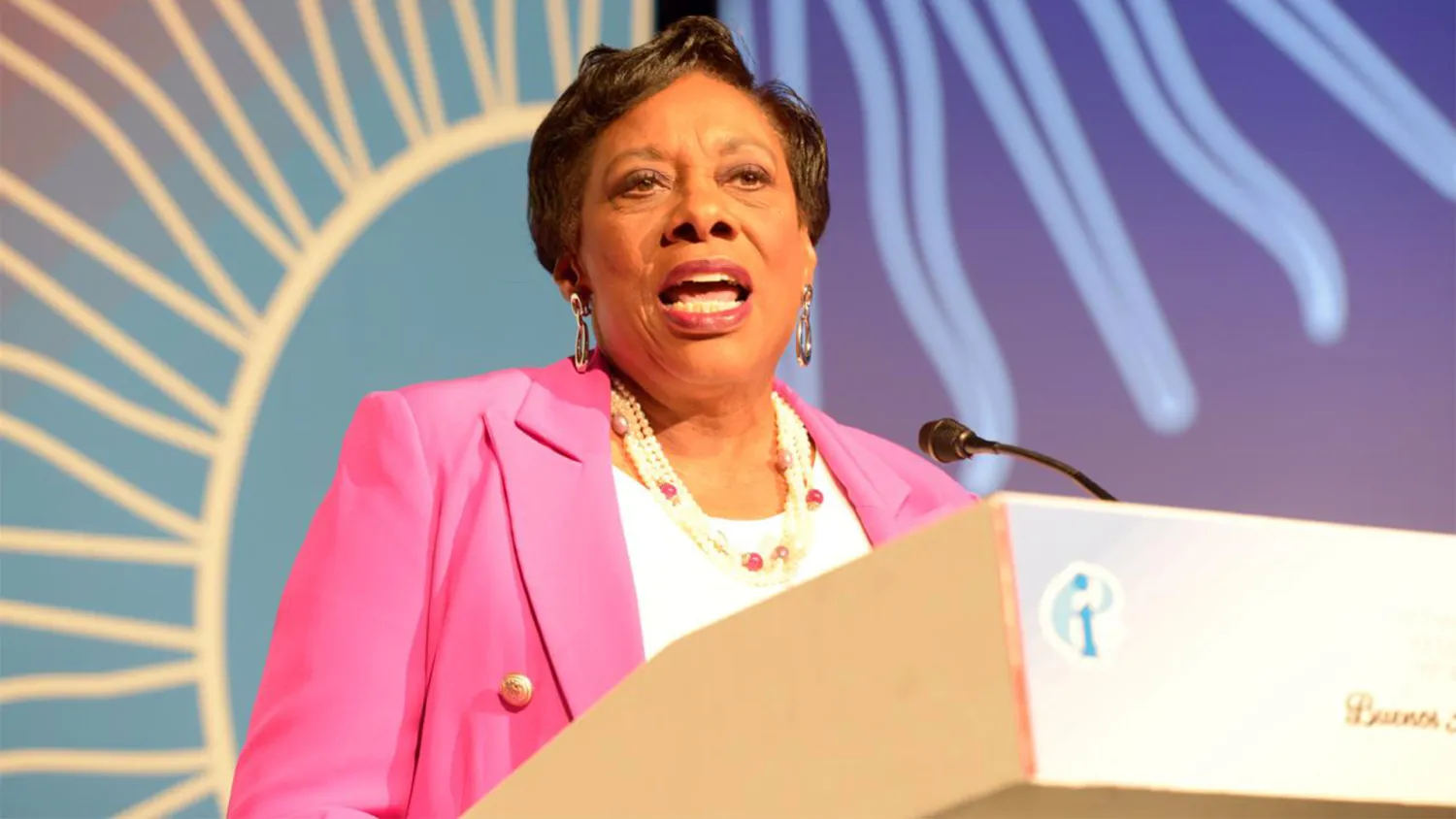 NEA President Becky Pringle addresses delegates to the 10th EI World Congress