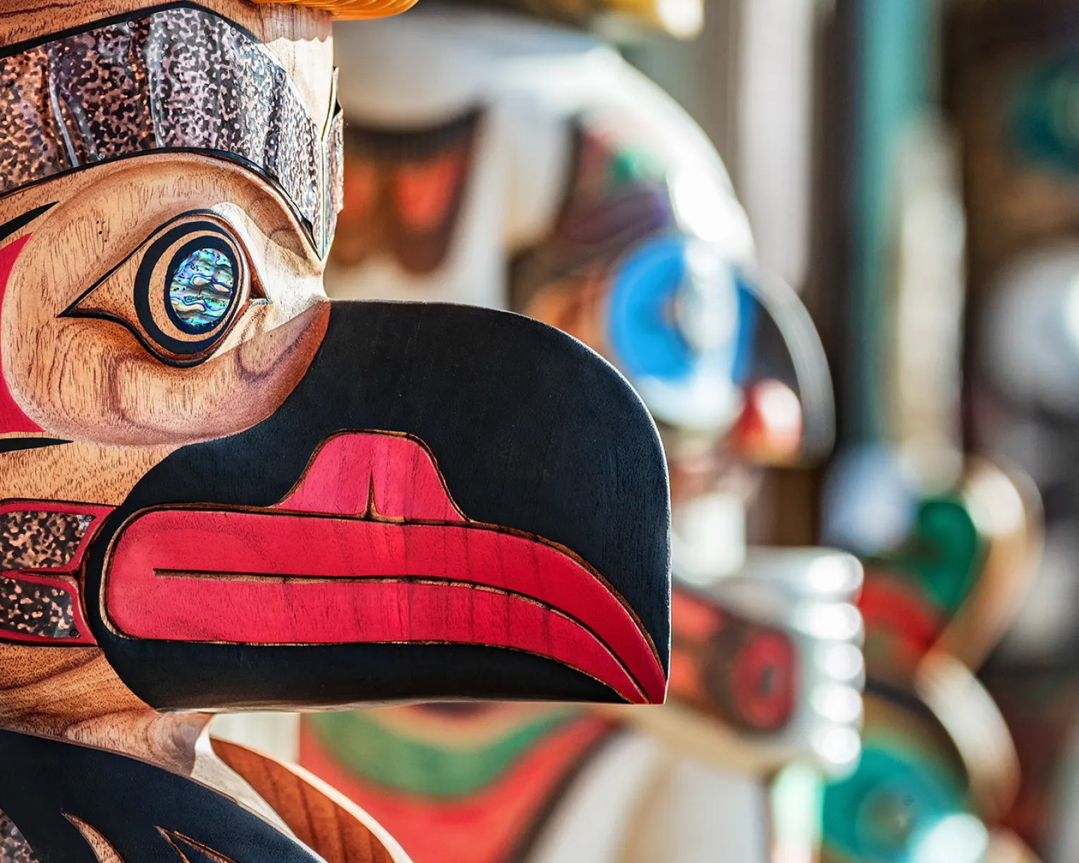Alaska totem pole carving art sculture