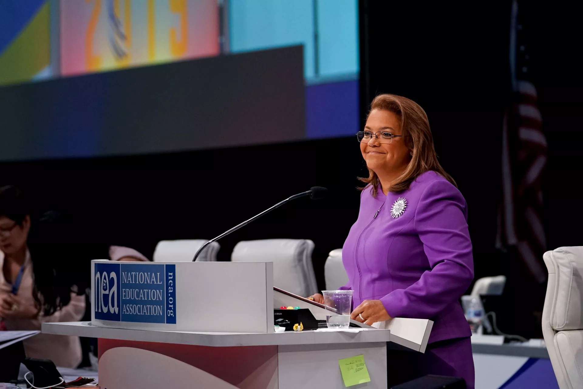 Kim Anderson at podium