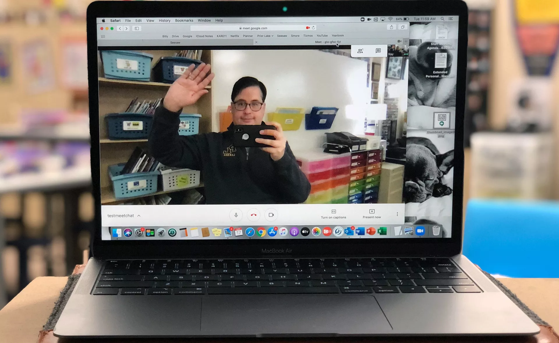 Tom Deris teaching virtually