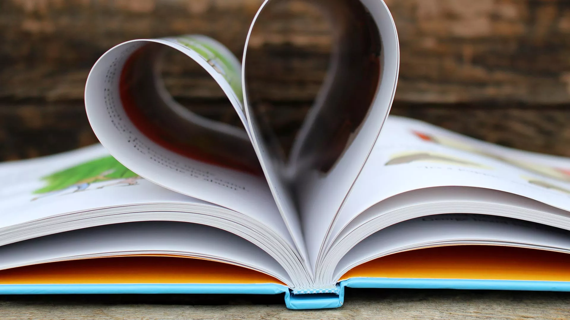 Book with pages shaped like a heart
