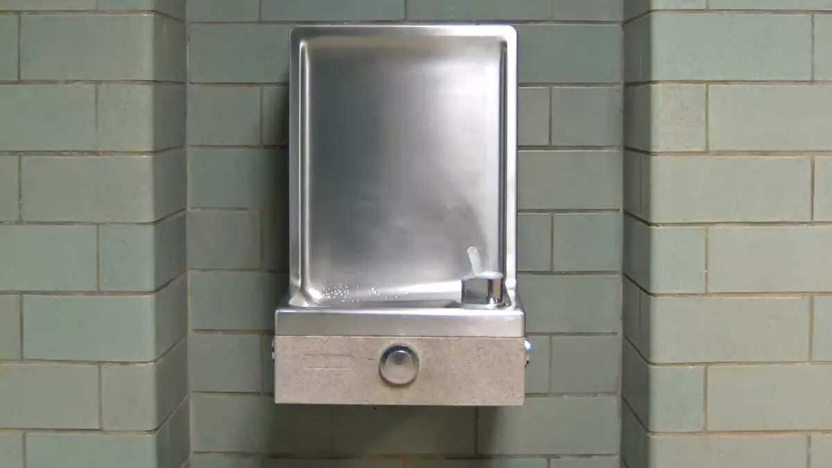 school water fountain