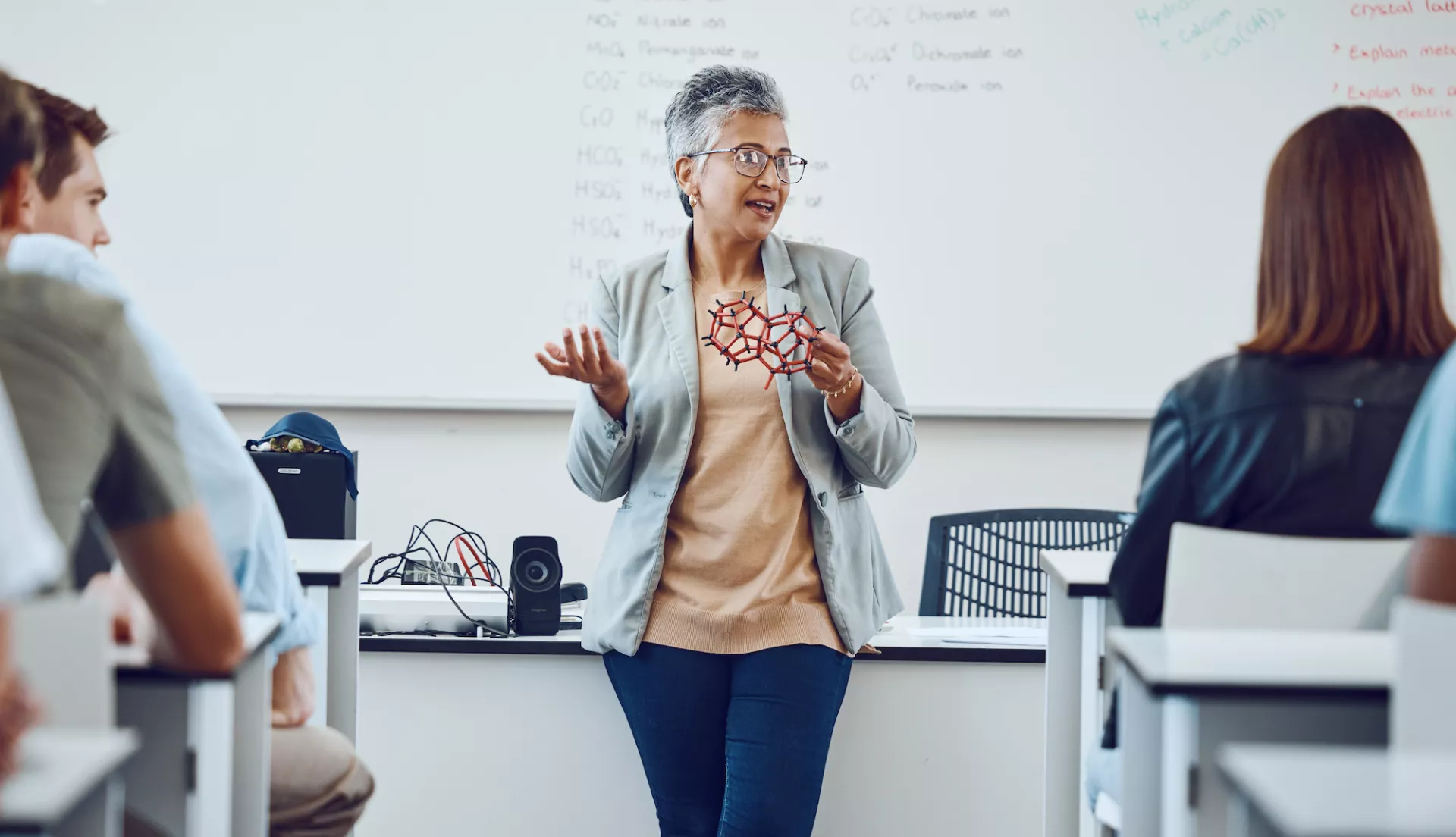 college faculty pay