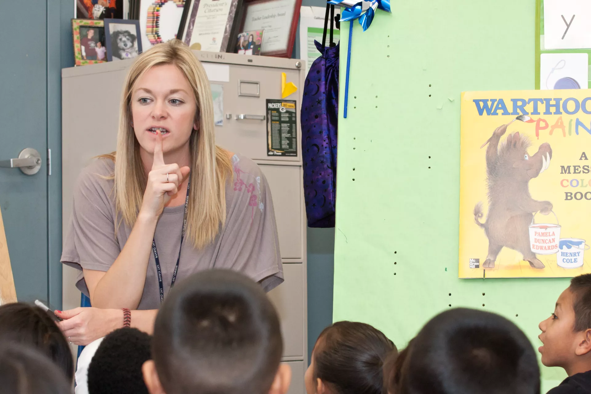 teacher hushing class