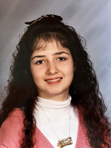 Image of Rahaf Othman as a middle school student.